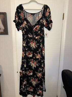 Black Floral Maxi Dress  Sz 2x